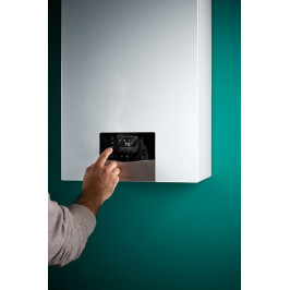 Dujinis kondensacinis katilas Vaillant ecoTEC plus VU 10CS/1-5 (N-INT3) šild. galia 99kW galia V.Š. 20 kW