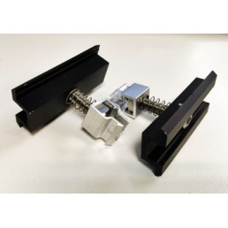 Vidurinis modulio laikiklis Profiness, click, juodas (mod. rėmo aukštis 28-31 mm)