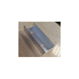 Montavimo bėgelio jungtis 40x40