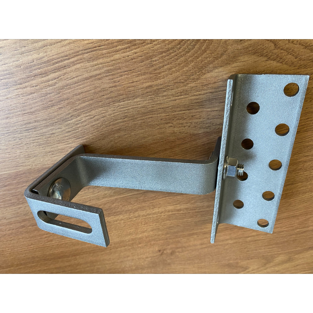 Čerpinio stogo laikiklis 140x56x5, reguliuojamas. ilgis 120mm