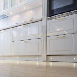 Įleidžiamas LED šviestuvėlis, MINI STAR, 12Vdc, 0.6W, 90°, 4000K neutraliai balta, su jungtimi L813