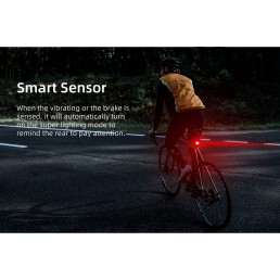 Dviračio signalinis žibintuvėlis, 3W, IP54, 330mAh, įkraunamas micro USB, su stabdymo sensorium