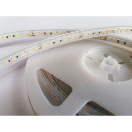 LED juosta, 5m ritė, 24V 9.6W/ m hermetiška IP67, T formos, šiltai balta 3000K